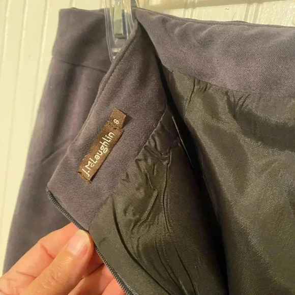 Like new J. McLaughlin suede looking mini skirt - Picture 4 of 6